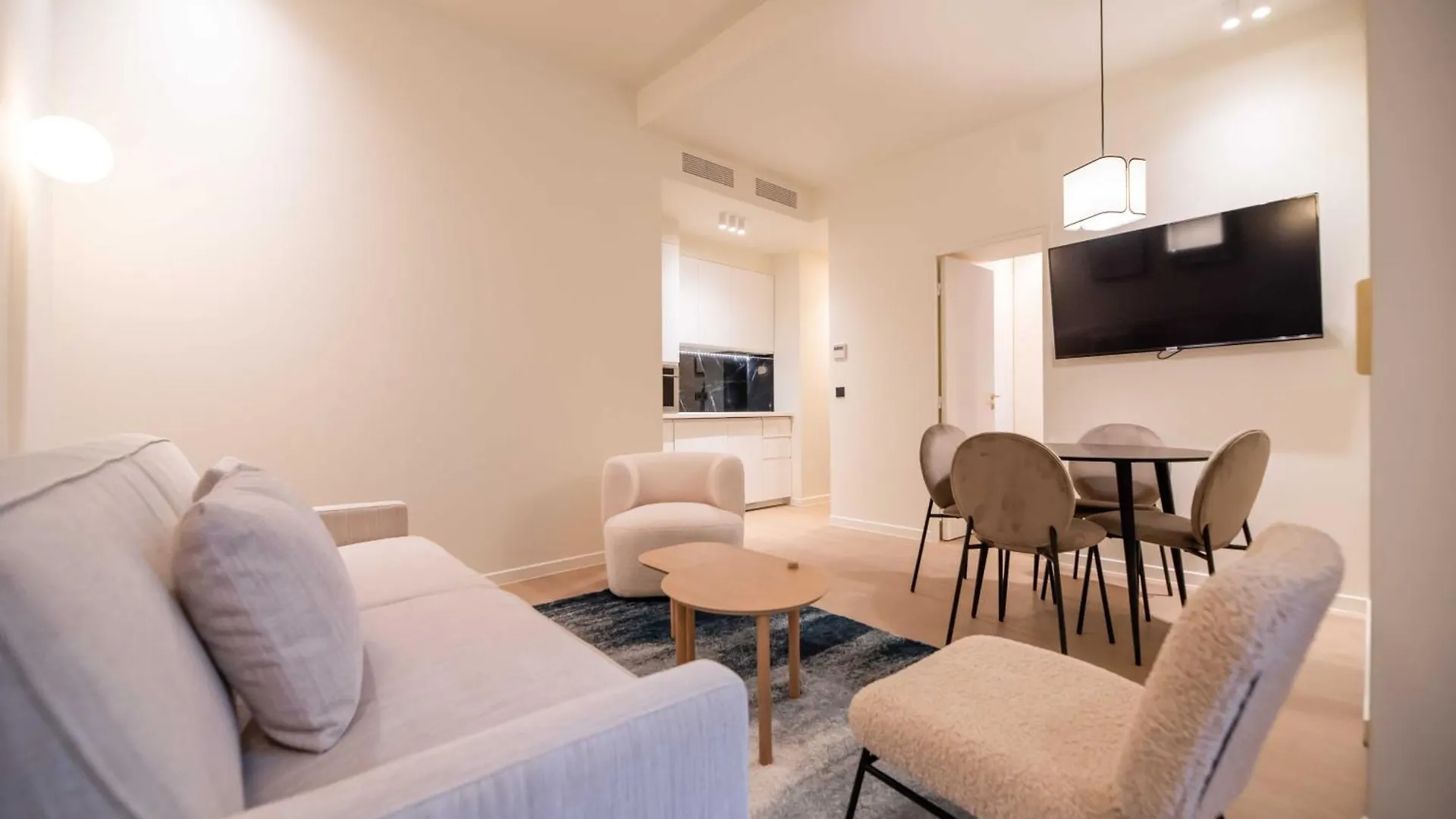 Exceptional Apt With Ac-1Br-4P-Palais Garnier Paris